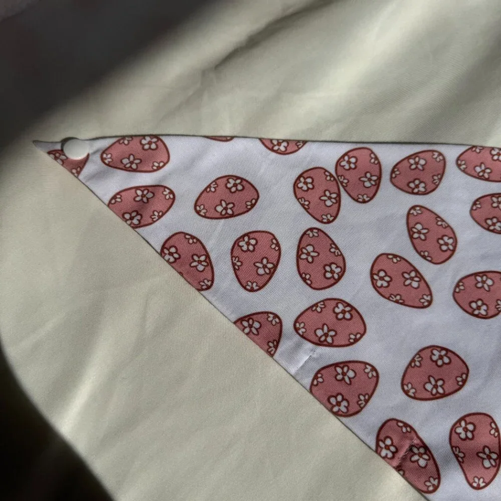 NWT Loic by Design Easter Egg Pattern Easter Dog Bandana, White and Pink, M